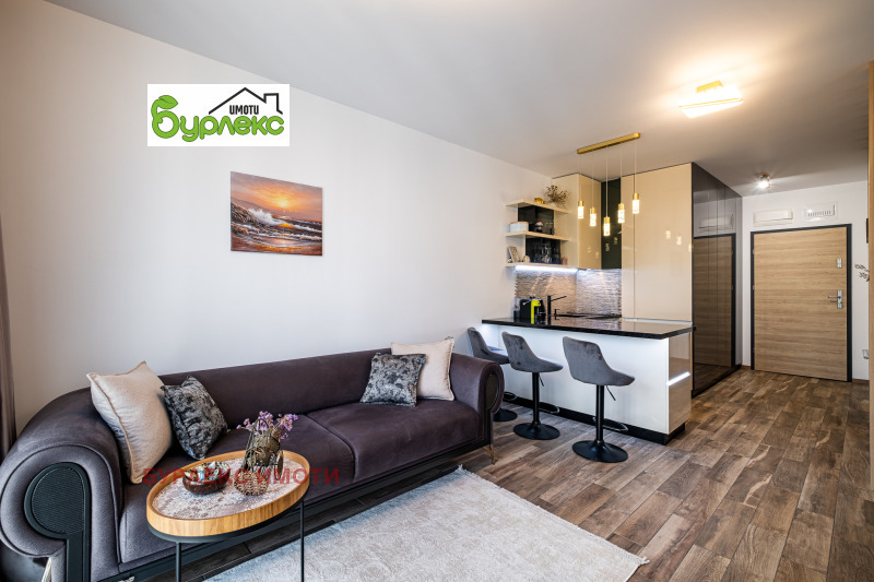 Продава 1-СТАЕН, гр. Варна, к.к. Св.Св. Константин и Елена, снимка 4 - Апартаменти - 53029786