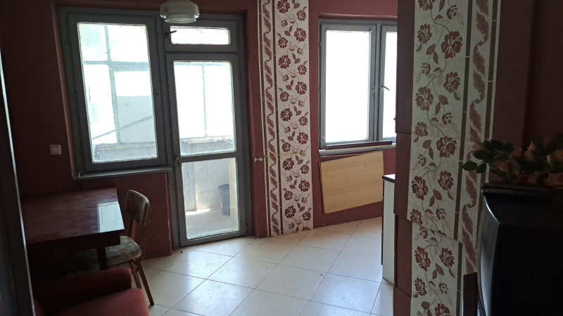 For Sale  1 bedroom region Varna , Provadiya , 71 sq.m | 92345352 - image [3]