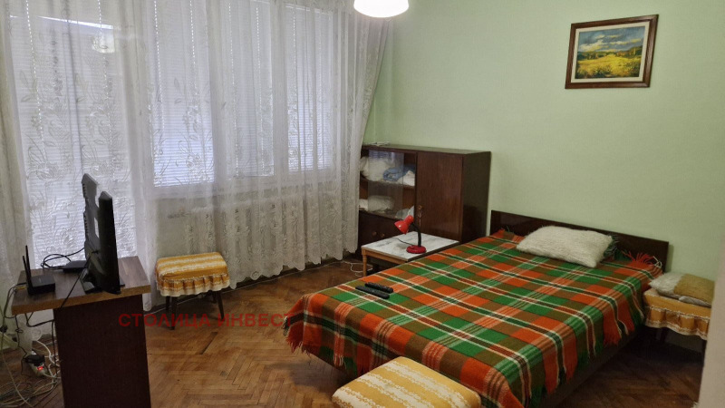 Продава 3-СТАЕН, гр. Русе, Алеи Възраждане, снимка 3 - Апартаменти - 52468636