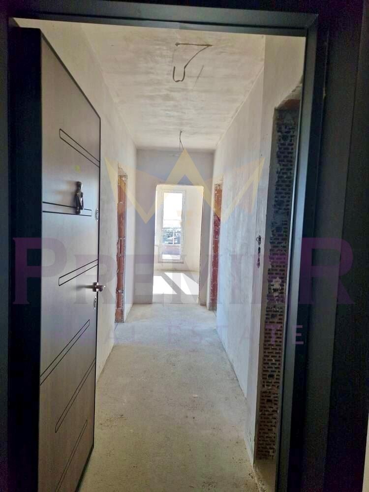 Продава 3-СТАЕН, гр. Бургас, Сарафово, снимка 2 - Апартаменти - 54063088