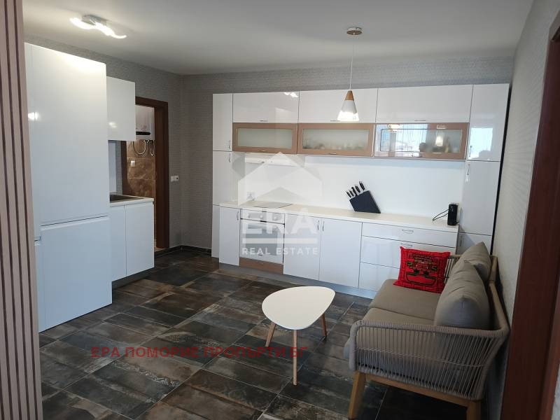 À venda  Casinha região Burgas , Pomorie , 127 m² | 64457978 - imagem [4]