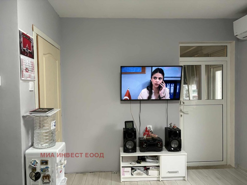 Продава ЕТАЖ ОТ КЪЩА, гр. Враца, Околчица, снимка 2 - Етаж от къща - 53245474