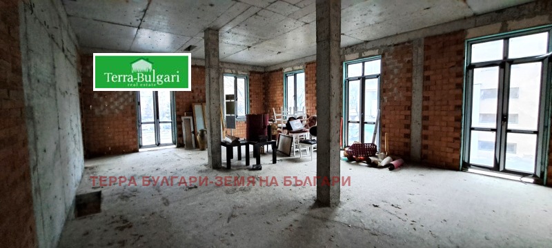 Продава КЪЩА, гр. Перник, Център, снимка 5 - Къщи - 48031695