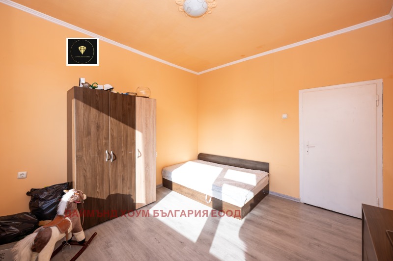 Продава КЪЩА, гр. Асеновград, област Пловдив, снимка 12 - Къщи - 53230629