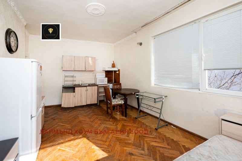 Продава КЪЩА, гр. Асеновград, област Пловдив, снимка 2 - Къщи - 53230629