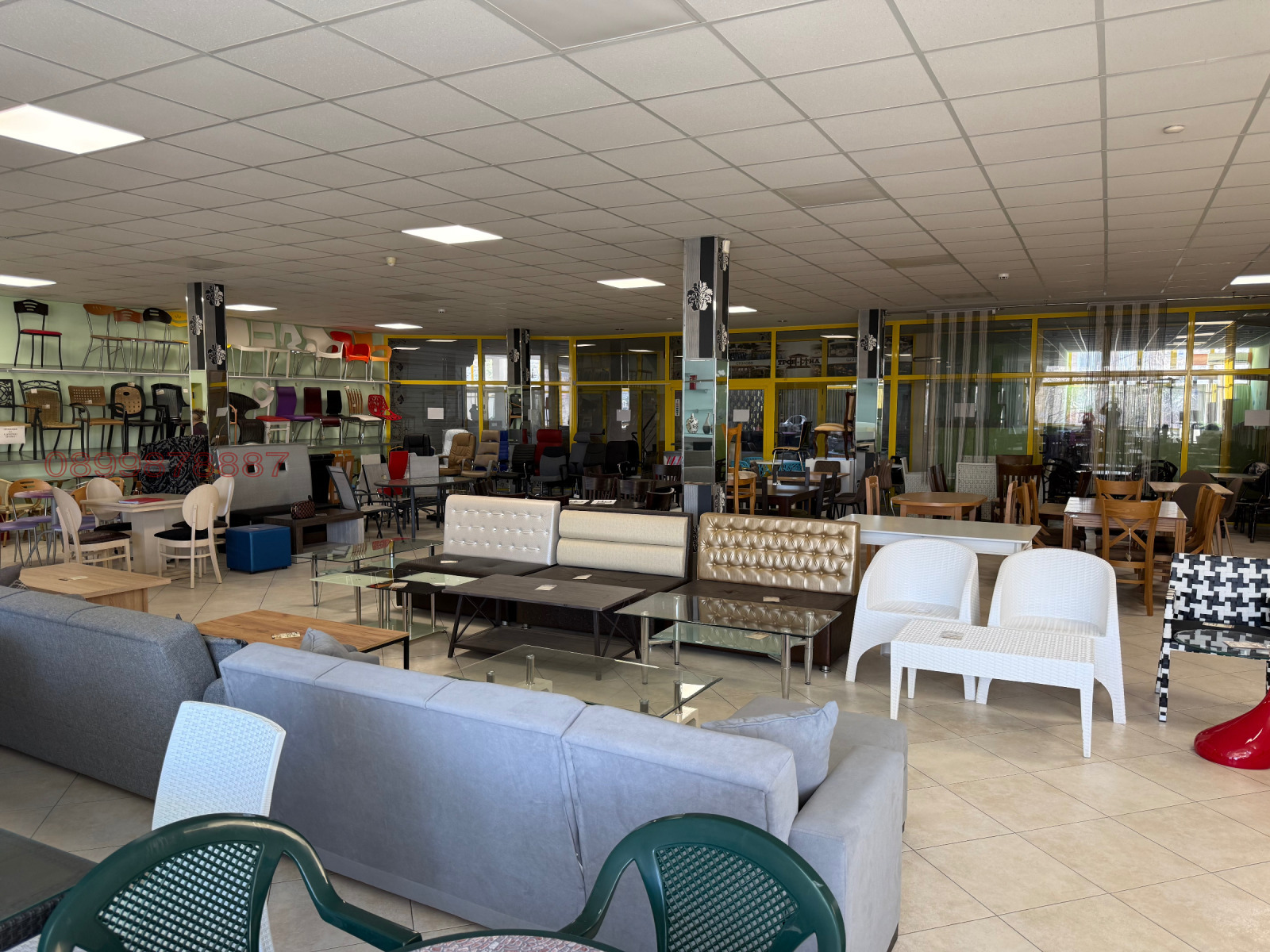 Продава МАГАЗИН, гр. Велико Търново, Бузлуджа, снимка 4 - Магазини - 54223961