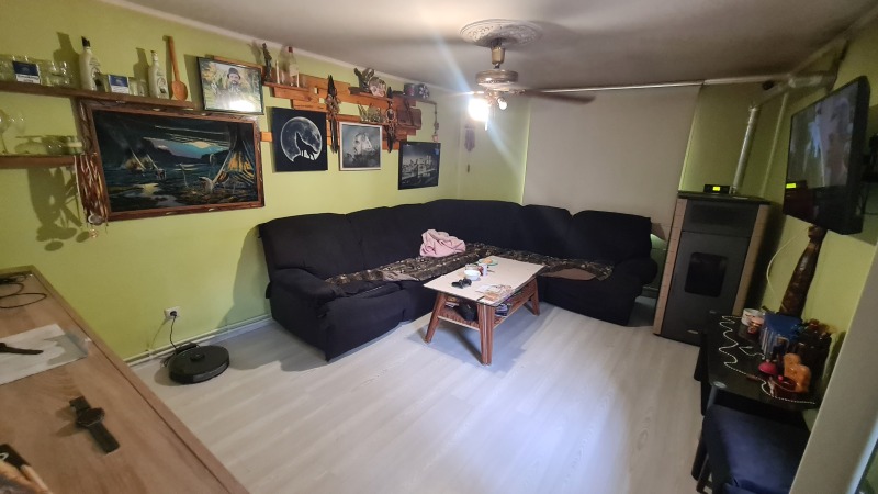 Продава КЪЩА в град Разград, Бели Лом - 190 кв.м / 184 065.08 € » 360 000 лв., РОС -НЕДВИЖИМИ ИМОТИ