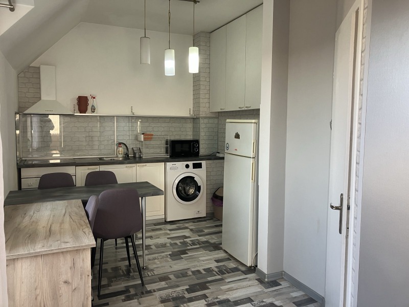 Te koop  1 slaapkamer Plovdiv , Mladezjki Chalm , 52 m² | 37893672 - afbeelding [2]