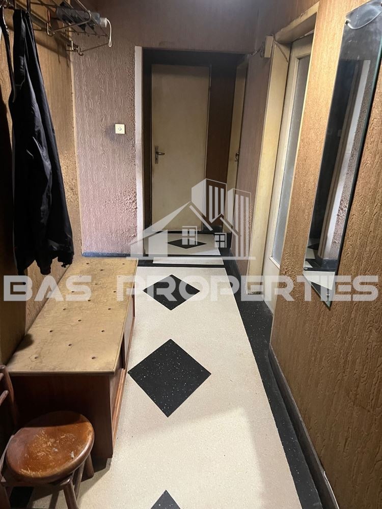 Продава 3-СТАЕН, гр. София, Света Троица, снимка 9 - Апартаменти - 54601835