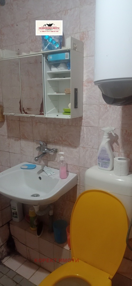 Продава 4-СТАЕН, гр. Шумен, Пазара, снимка 6 - Апартаменти - 56558618