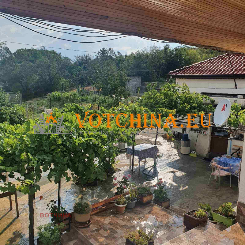 Продава КЪЩА, с. Кипра, област Варна, снимка 10 - Къщи - 52647806