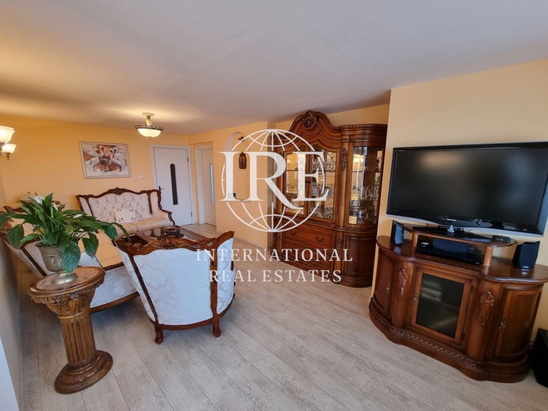 Продава КЪЩА, гр. Варна, м-т Долна Трака, снимка 2 - Къщи - 53257349