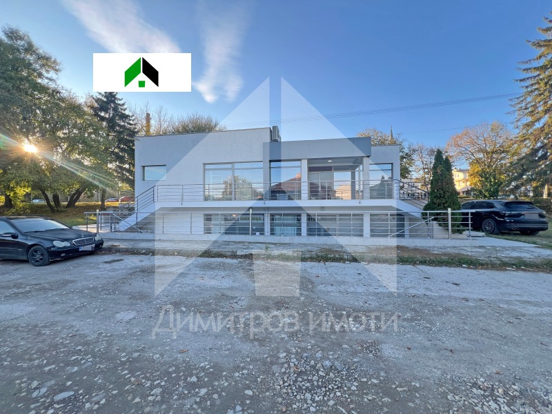 Продава МАГАЗИН, гр. Нови пазар, област Шумен, снимка 2 - Магазини - 52381964