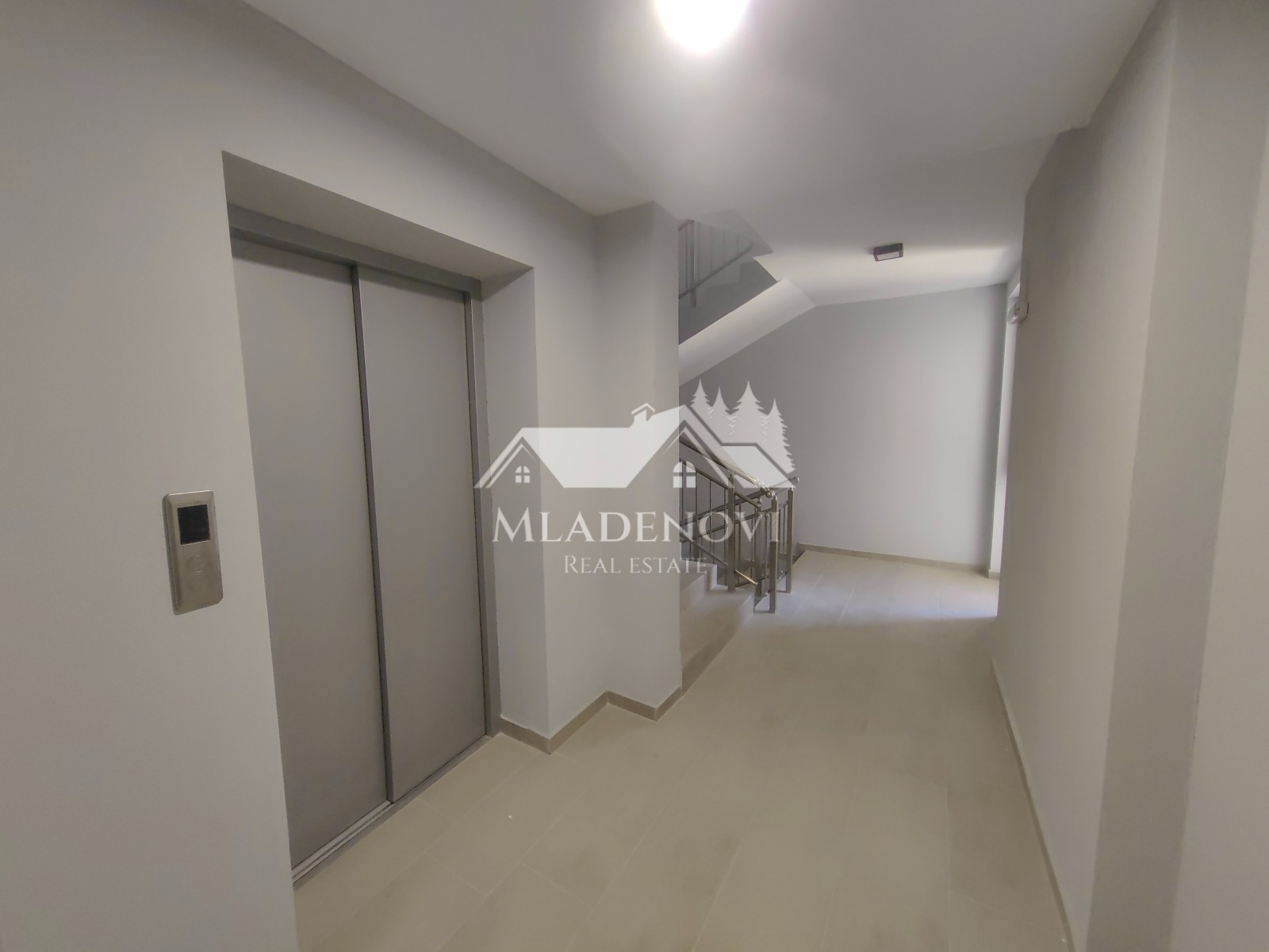 Продава 2-СТАЕН, гр. Бургас, област Бургас, снимка 9 - Апартаменти - 53684082