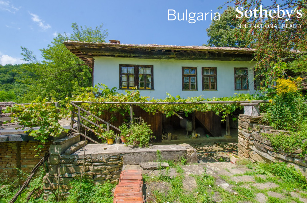 Продава КЪЩА, с. Трънито, област Габрово, снимка 2 - Къщи - 56224173