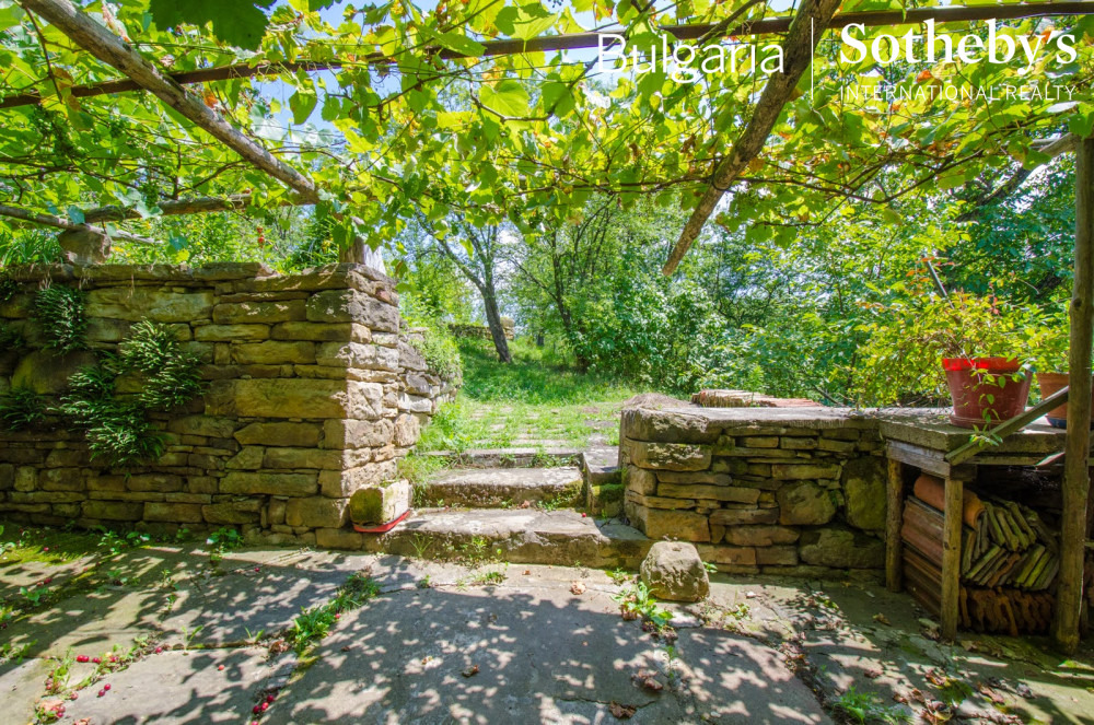 Продава КЪЩА, с. Трънито, област Габрово, снимка 12 - Къщи - 56224173