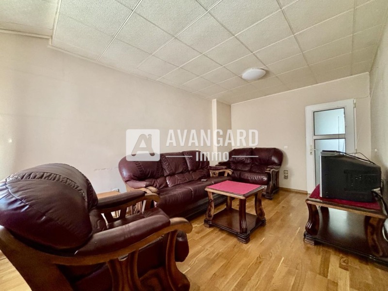 Продава 3-СТАЕН, гр. Варна, Окръжна болница-Генерали, снимка 6 - Апартаменти - 52641462