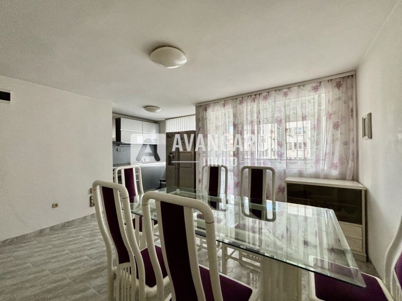 Продава 3-СТАЕН, гр. Варна, Окръжна болница-Генерали, снимка 8 - Апартаменти - 52641462