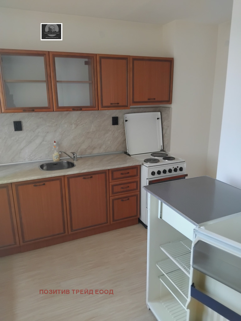 Продава  4-стаен град Кюстендил , Център , 100 кв.м | 61077499 - изображение [9]