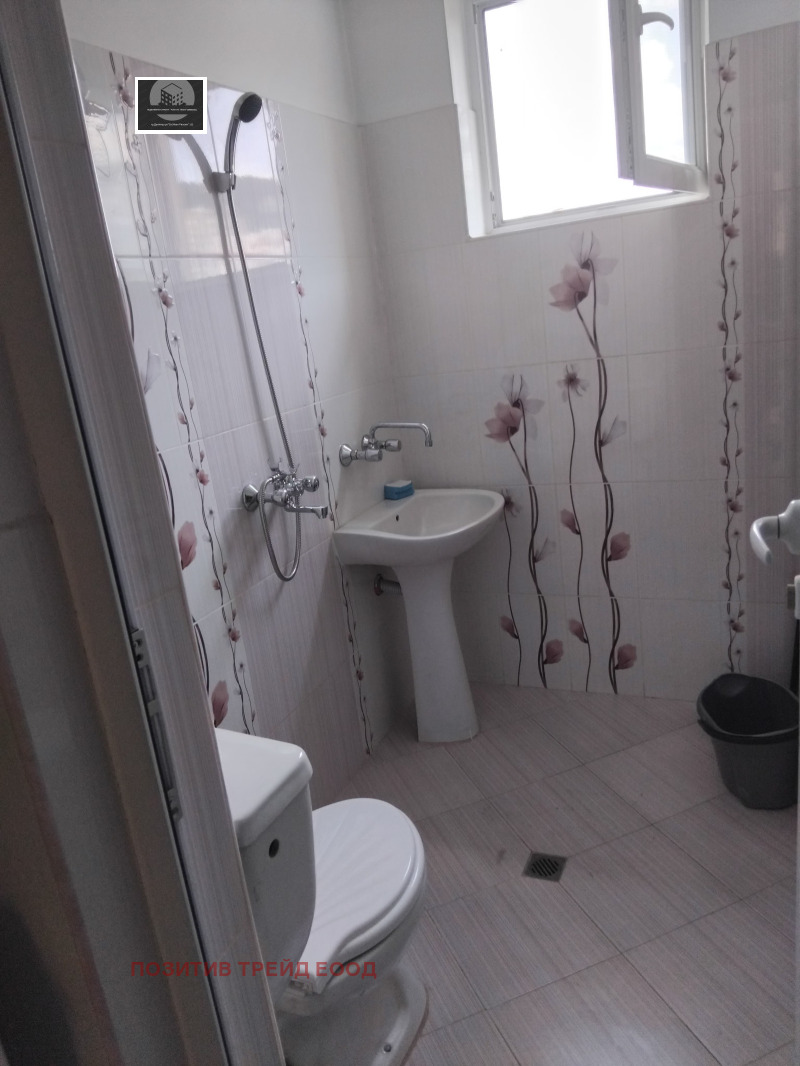 Продава  4-стаен град Кюстендил , Център , 100 кв.м | 61077499 - изображение [5]