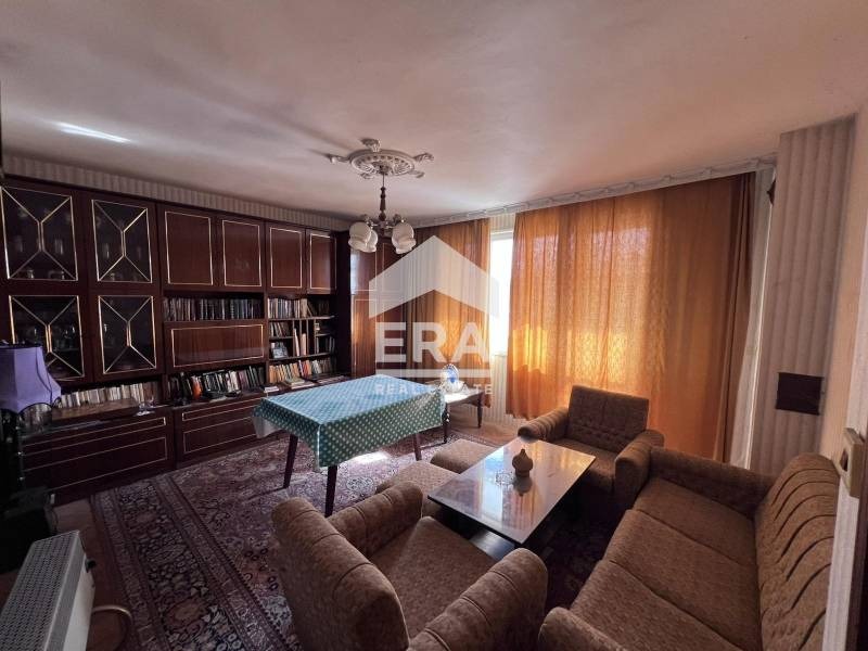 Продава КЪЩА, с. Присово, област Велико Търново, снимка 3 - Къщи - 53914127