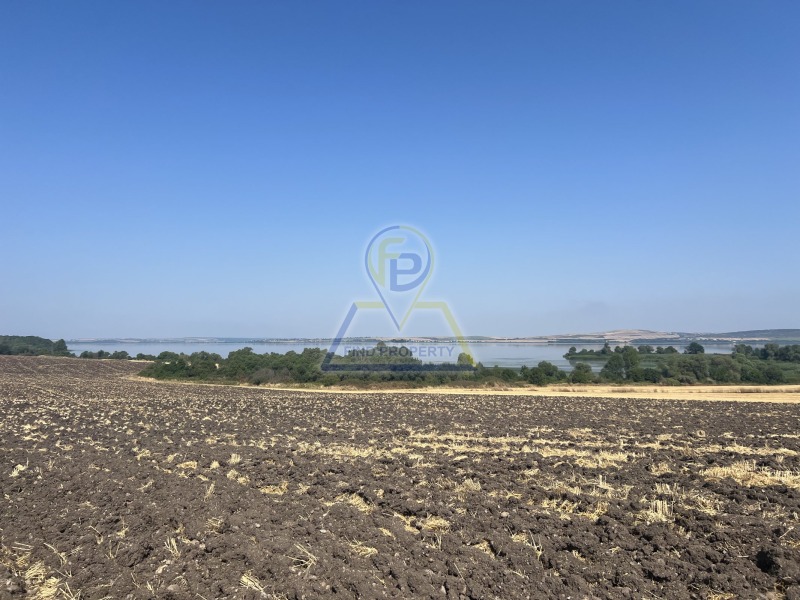 Продава  Парцел област Бургас , с. Присад , 58492 кв.м | 93093252