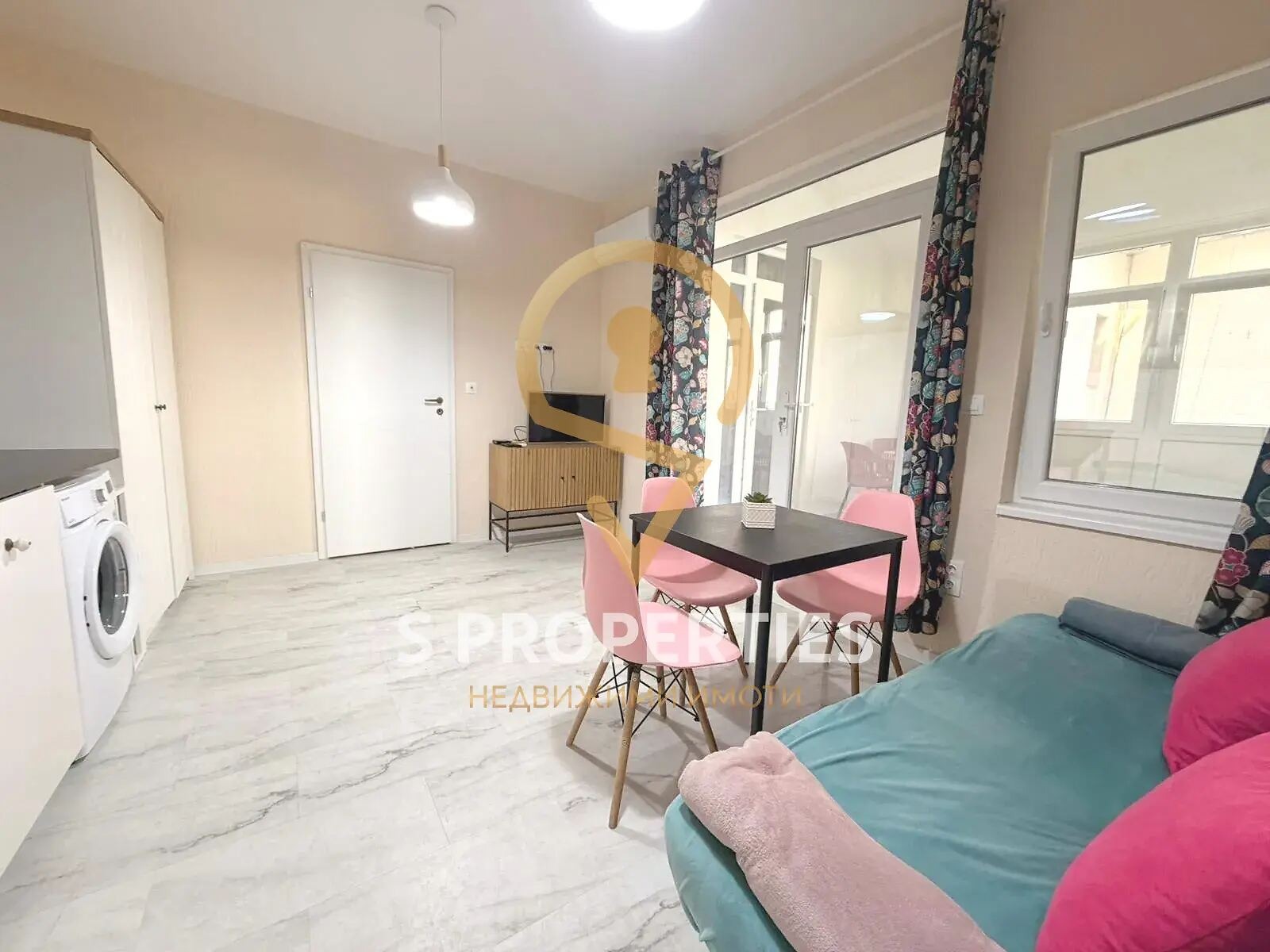 Продава 2-СТАЕН, гр. Варна, Център, снимка 2 - Апартаменти - 53705979