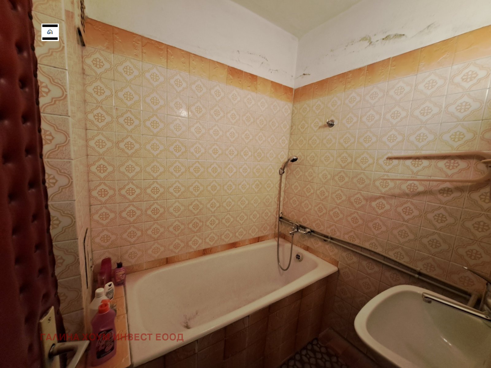 Продава ЕТАЖ ОТ КЪЩА, гр. Долни Дъбник, област Плевен, снимка 7 - Етаж от къща - 53975007