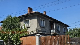 Hus Golv Kostenec, region Sofia