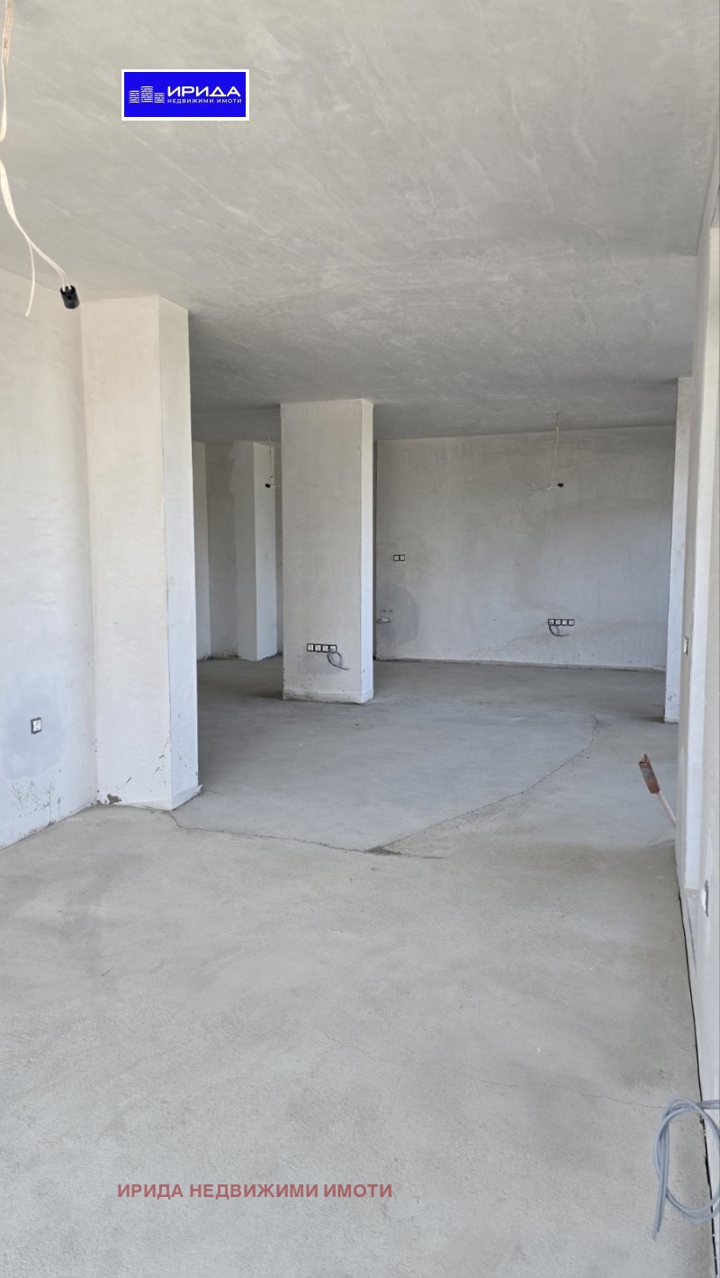 Продава  4-стаен, град София, Гоце Делчев •  424 094 EUR • ID 28567193 — holmes.bg - [1] 