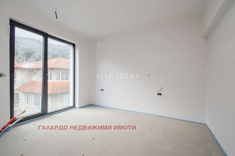 Zu verkaufen  3+ Schlafzimmer Sofia , Dragalewzi , 331 qm | 89208361 - Bild [7]