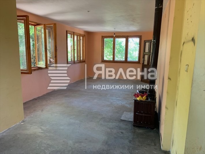 Til salg  Hus Sofia , Bankya , 187 kvm | 50429236 - billede [2]