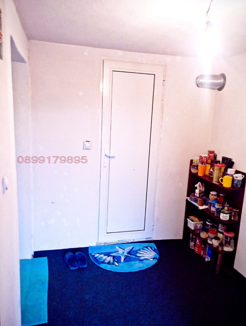 Продава  Къща област Враца , с. Мало Пещене , 66 кв.м | 57893956 - изображение [8]
