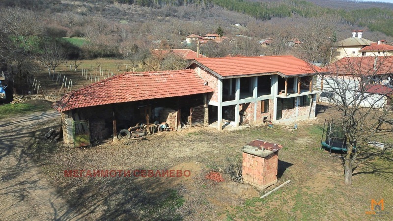 Продава КЪЩА, с. Кормянско, област Габрово, снимка 2 - Къщи - 54081380