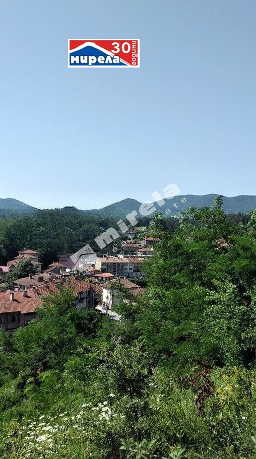 Till salu  Komplott region Veliko Tarnovo , Elena , 2588 kvm | 59239200 - bild [3]