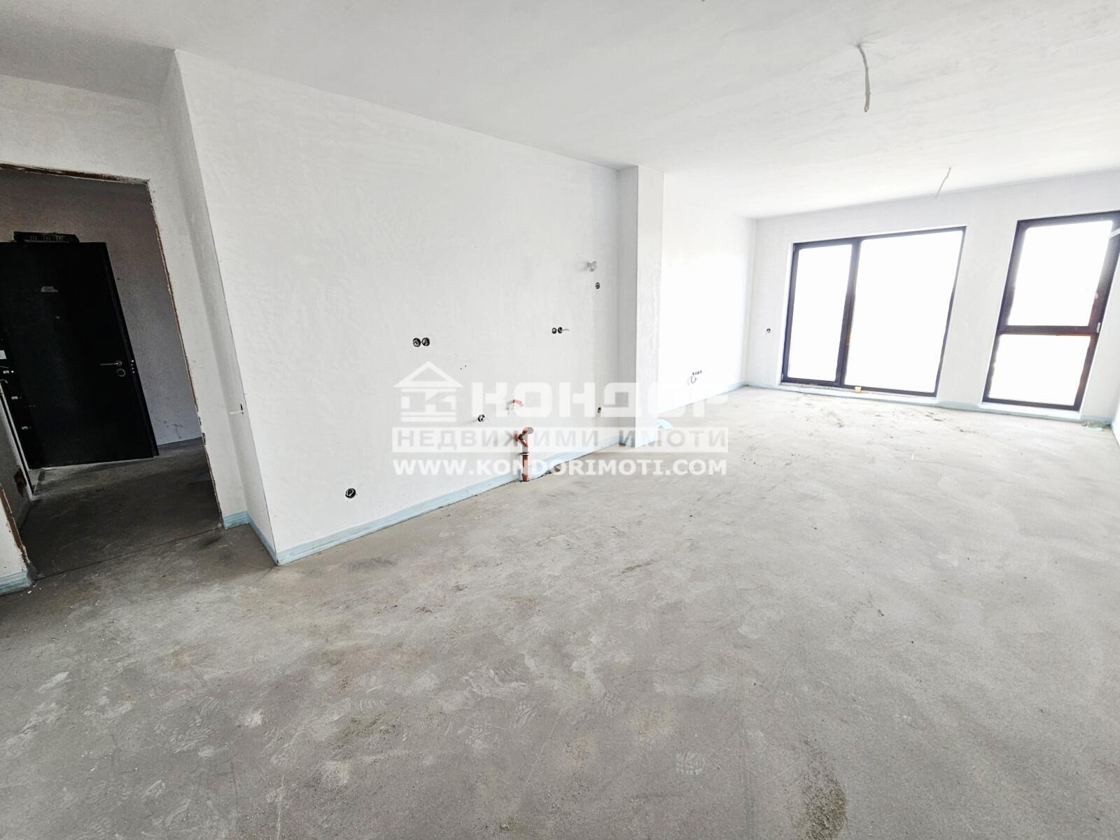 Продава 2-СТАЕН, гр. Пловдив, Кючук Париж, снимка 2 - Апартаменти - 49952777