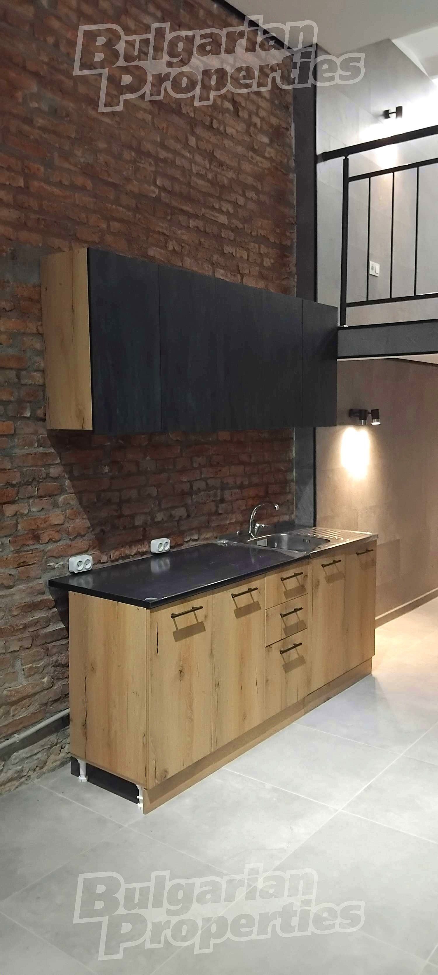Продава КЪЩА, гр. Варна, Гръцка махала, снимка 2 - Къщи - 50072656