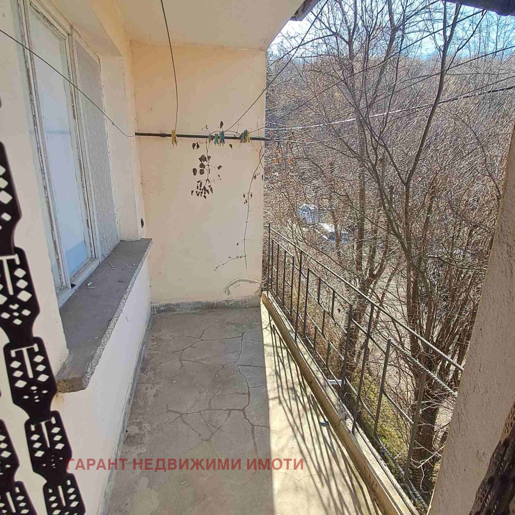 Продава КЪЩА, гр. Дряново, област Габрово, снимка 3 - Къщи - 53938165