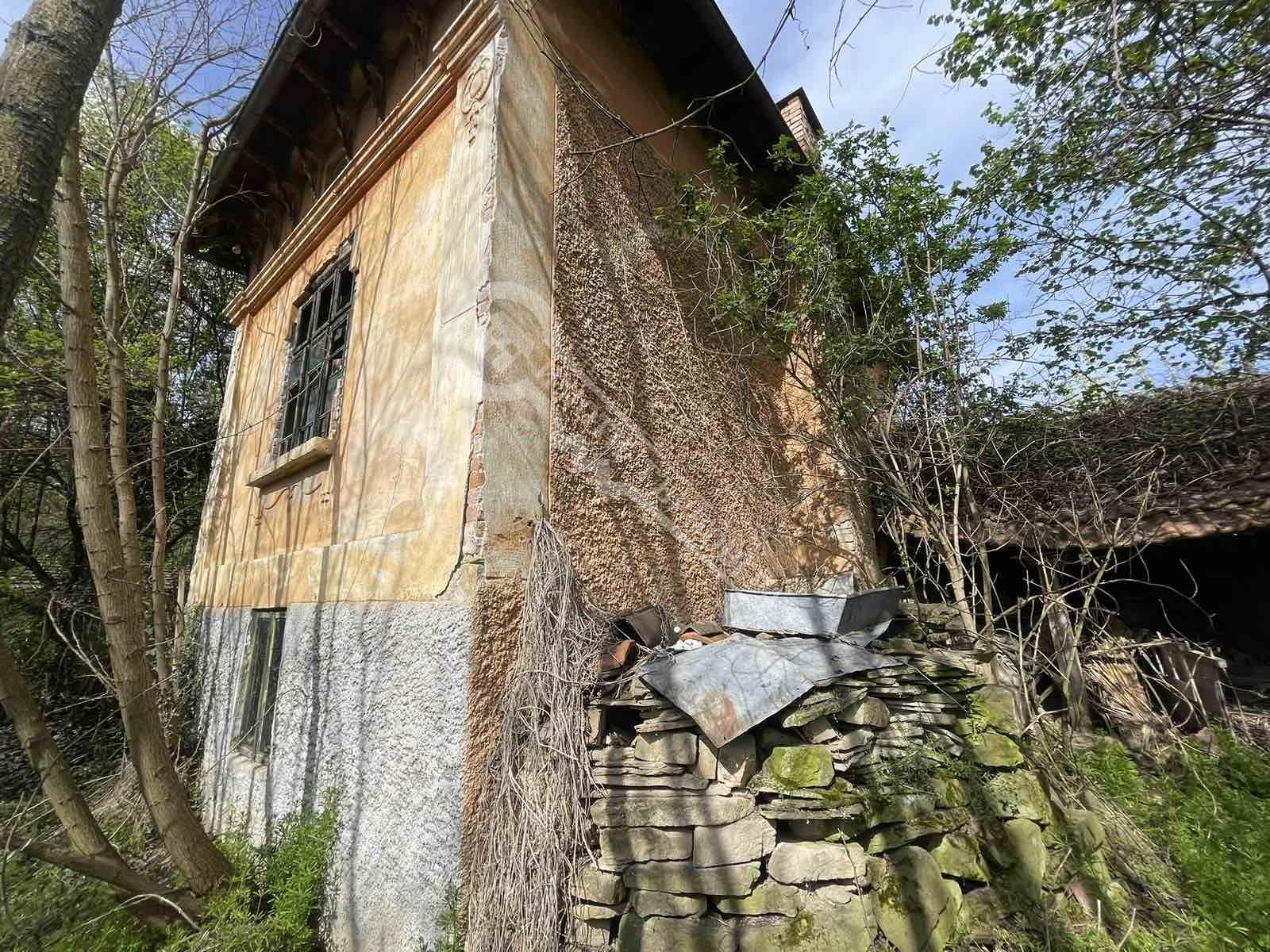 Продава КЪЩА, с. Стамболово, област Велико Търново