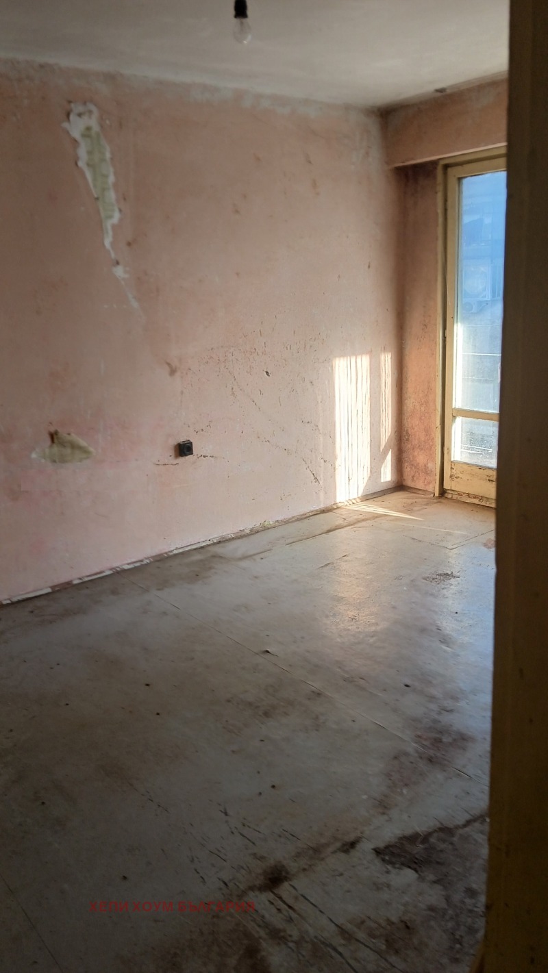 Продава 3-СТАЕН в град Русе, Здравец Изток - 84 кв.м / 93 000 € » 181 892.19 лв., ХЕПИ ХОУМ БЪЛГАРИЯ