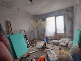 2 Schlafzimmer Awtogara, Warna 4