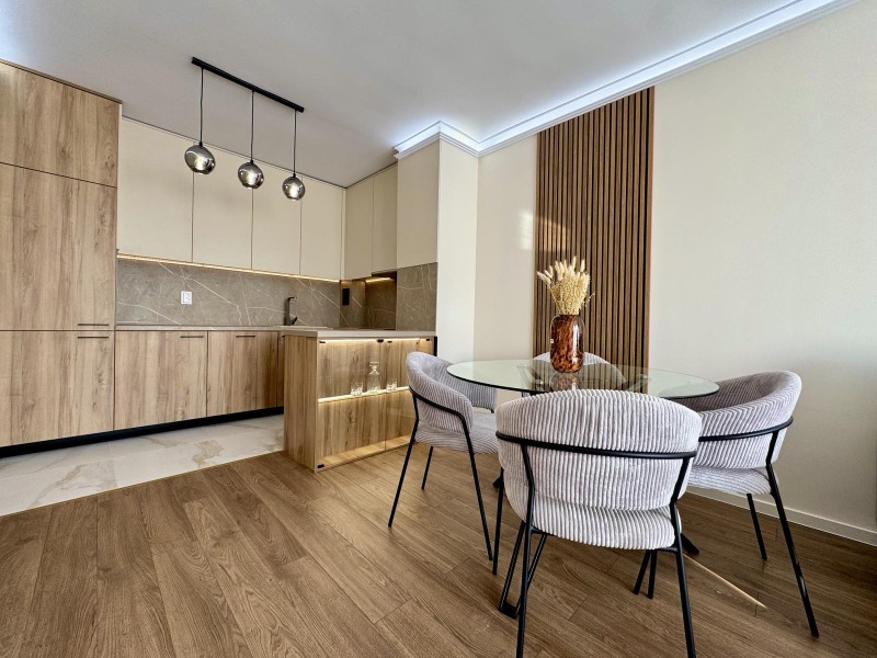 Na sprzedaż  1 sypialnia Plowdiw , Trakija , 70 mkw | 81718094
