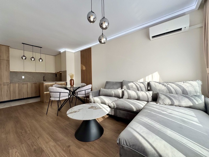Na sprzedaż  1 sypialnia Plowdiw , Trakija , 70 mkw | 81718094 - obraz [3]