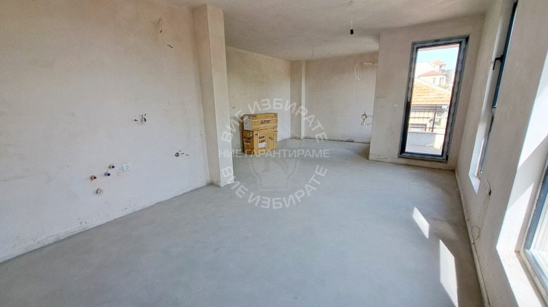 De vânzare  2 dormitoare Varna , Țentâr , 108 mp | 35874379 - imagine [2]