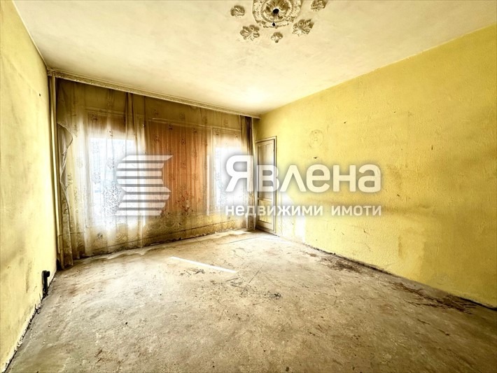 Продава 3-СТАЕН, гр. София, Света Троица, снимка 3 - Aпартаменти - 49185801