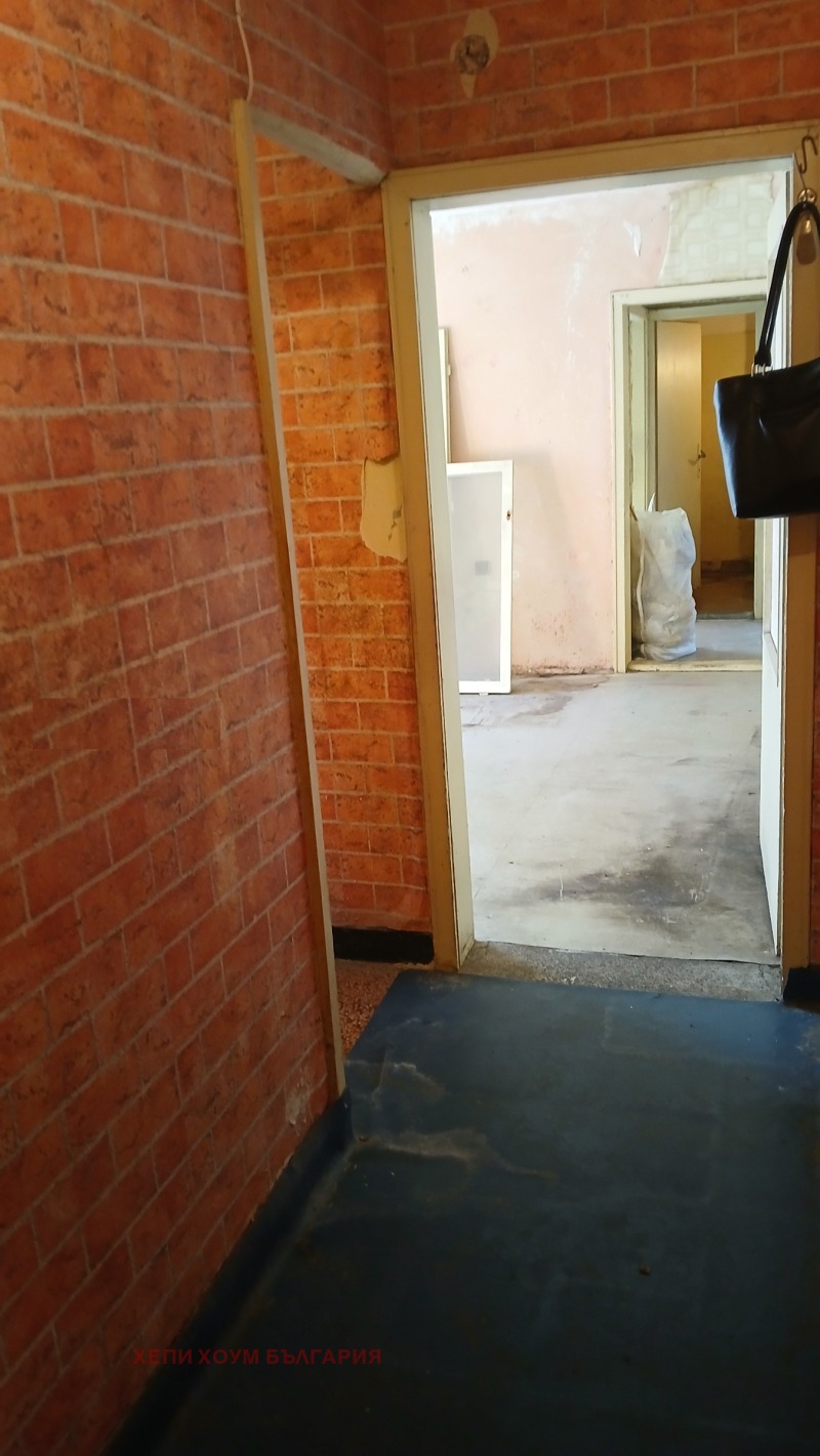 Продава 3-СТАЕН, гр. Русе, Здравец Изток, снимка 5 - Апартаменти - 52194559