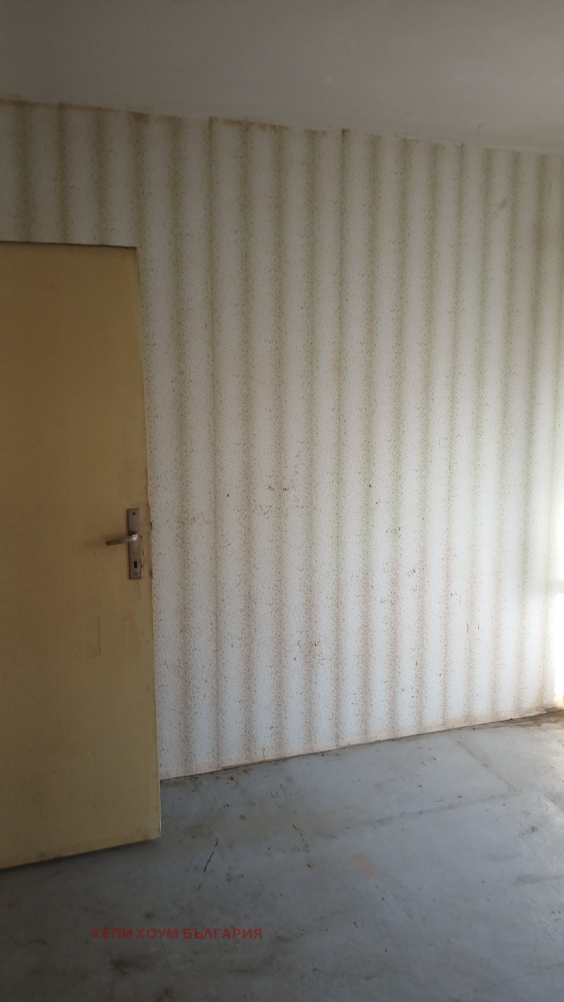 Продава 3-СТАЕН, гр. Русе, Здравец Изток, снимка 3 - Апартаменти - 52194559