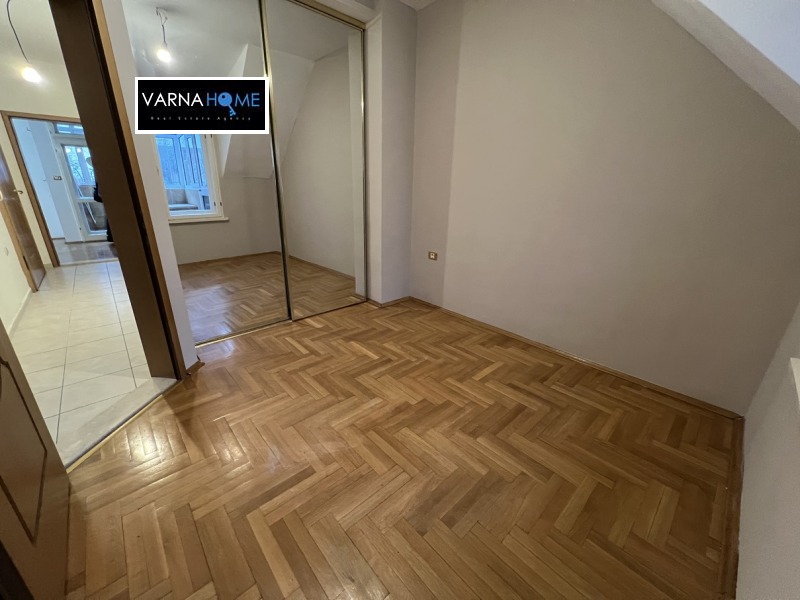 Продава 3-СТАЕН, гр. Варна, Зимно кино Тракия, снимка 10 - Апартаменти - 53196459