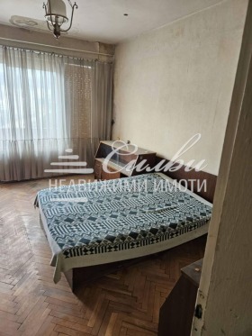 1 dormitorio 5-ti polk, Shumen