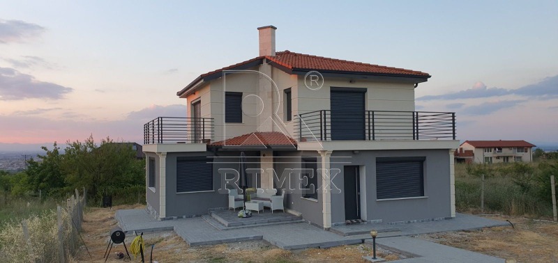 Продава  Къща, област Пловдив, с. Марково •  495 000 EUR • ID 26218642 — holmes.bg - [1] 